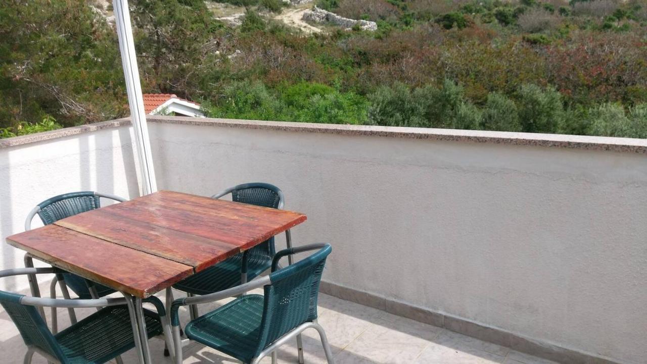 Apartments Davorka Шимуни Екстер'єр фото