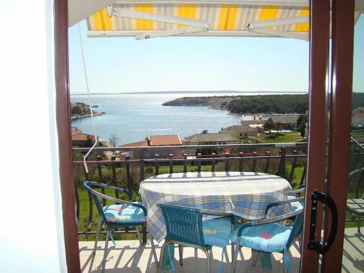 Apartments Davorka Шимуни Екстер'єр фото