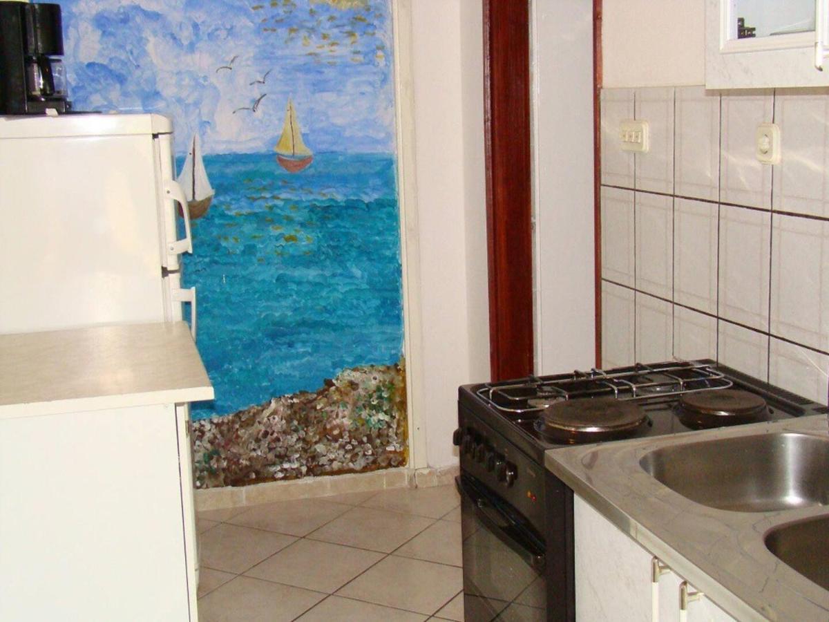 Apartments Davorka Шимуни Екстер'єр фото